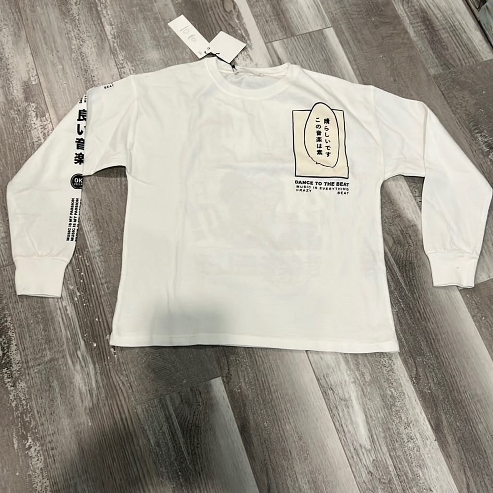 Zara Anime Shirt - Picture 5 of 8